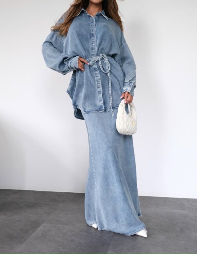 Костюм 23032790