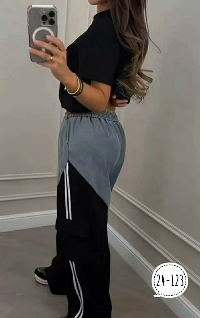 Костюм 23036499