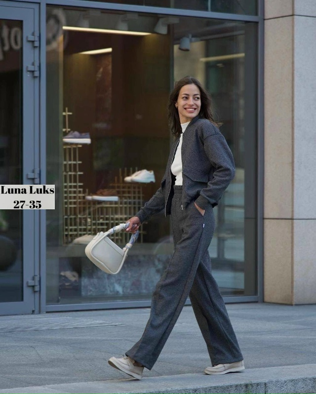 Костюм 23036476