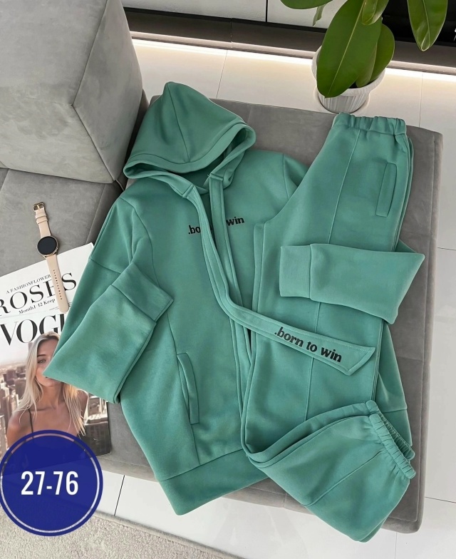 Спортивный костюм 23043322