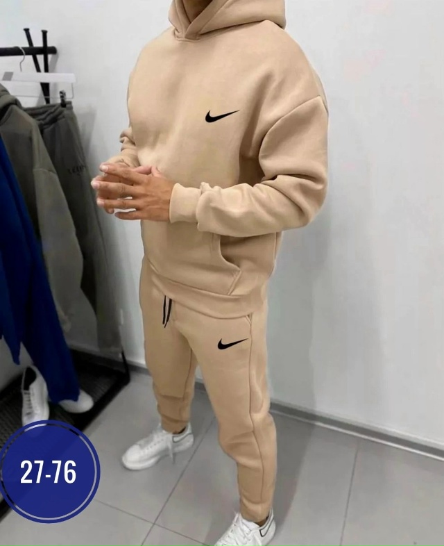 Спортивный костюм 23042908