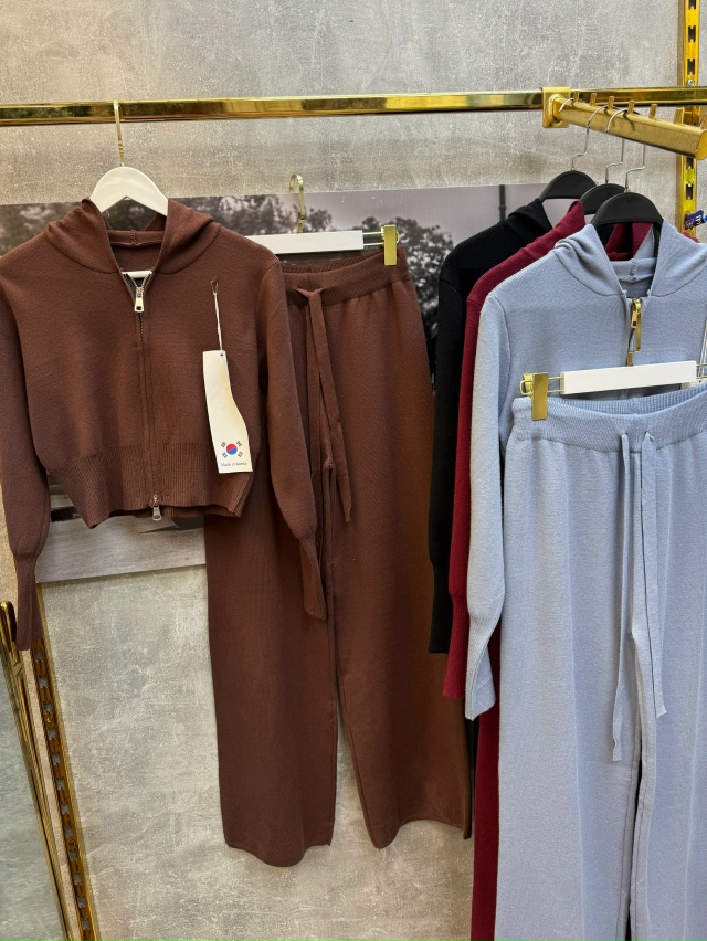 Костюм 23050983