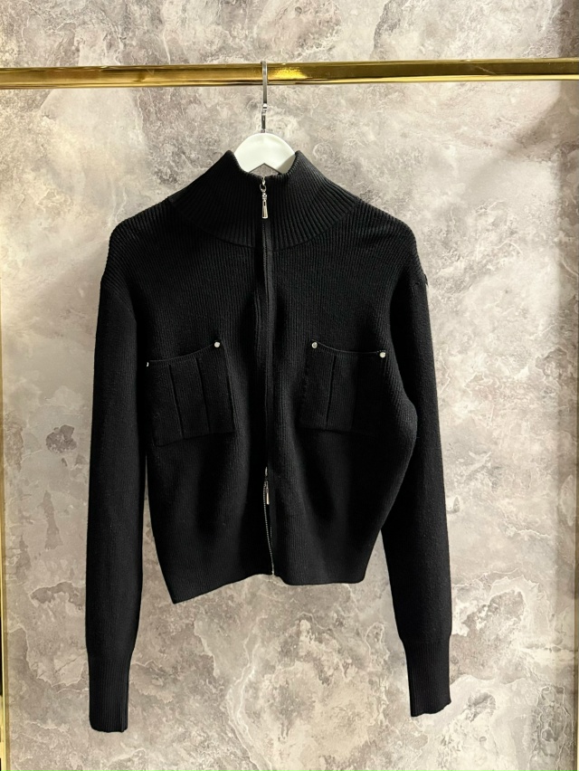 Свитер 23051141