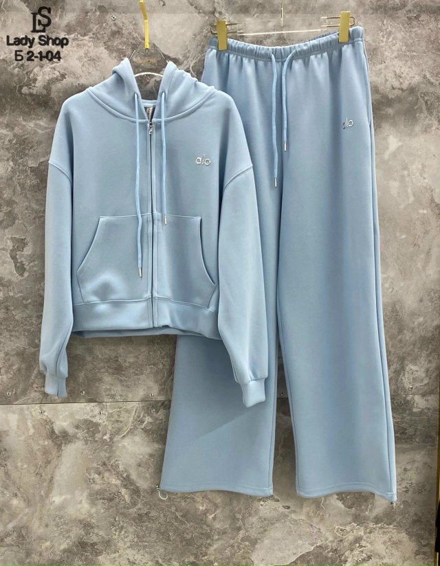 Спортивный костюм 23051817