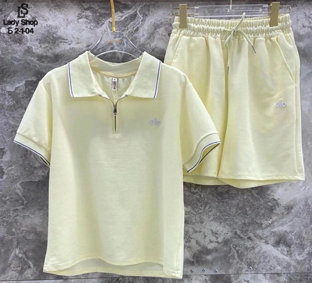 Спортивный костюм 23054259