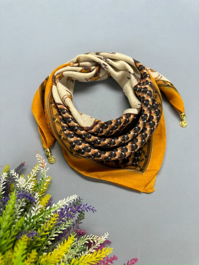 Платок 23054348