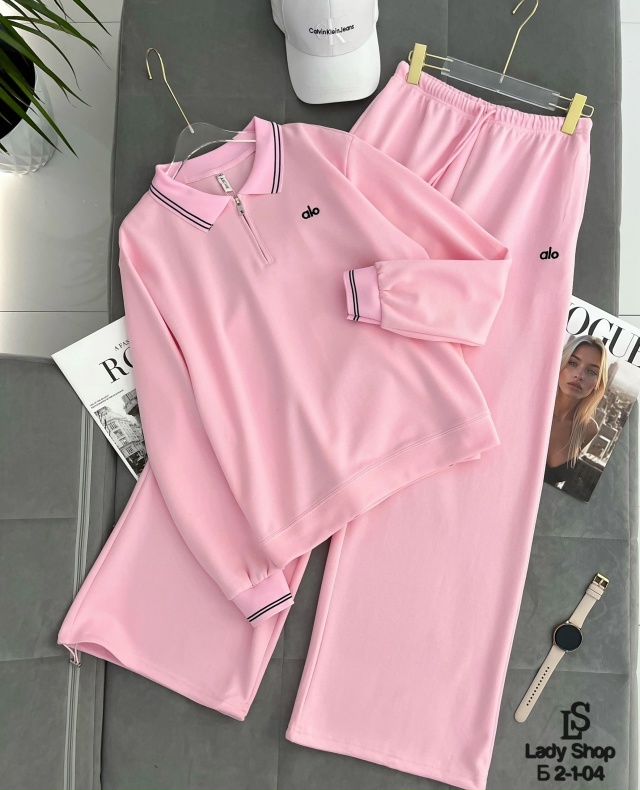 Спортивный костюм 23056994