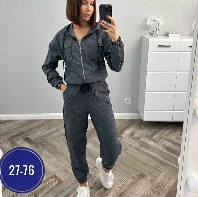 Спортивный костюм 23056720