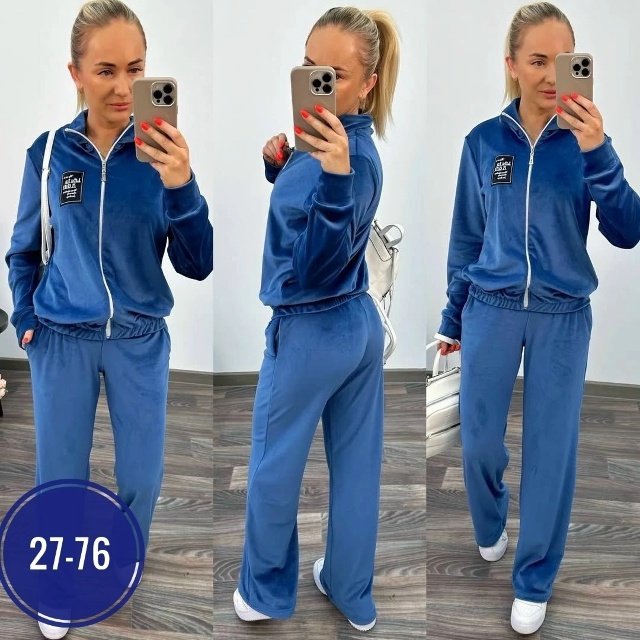 Спортивный костюм 23056802