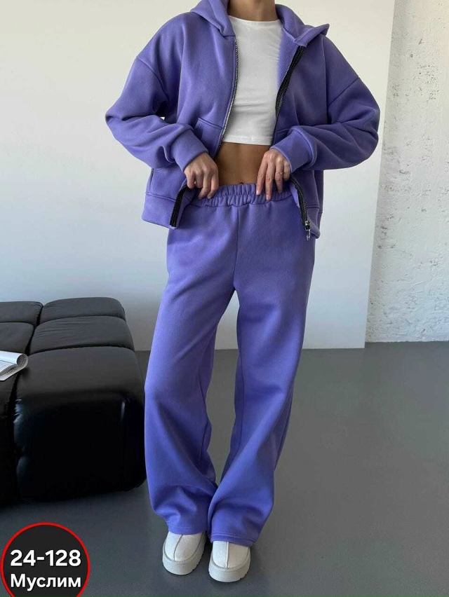 Спортивный костюм 23056814