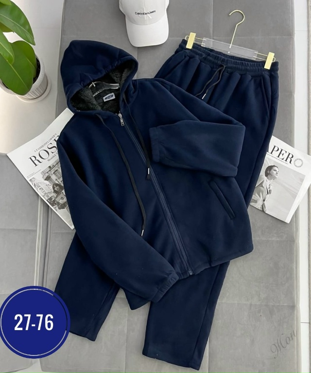 Спортивный костюм 23057981