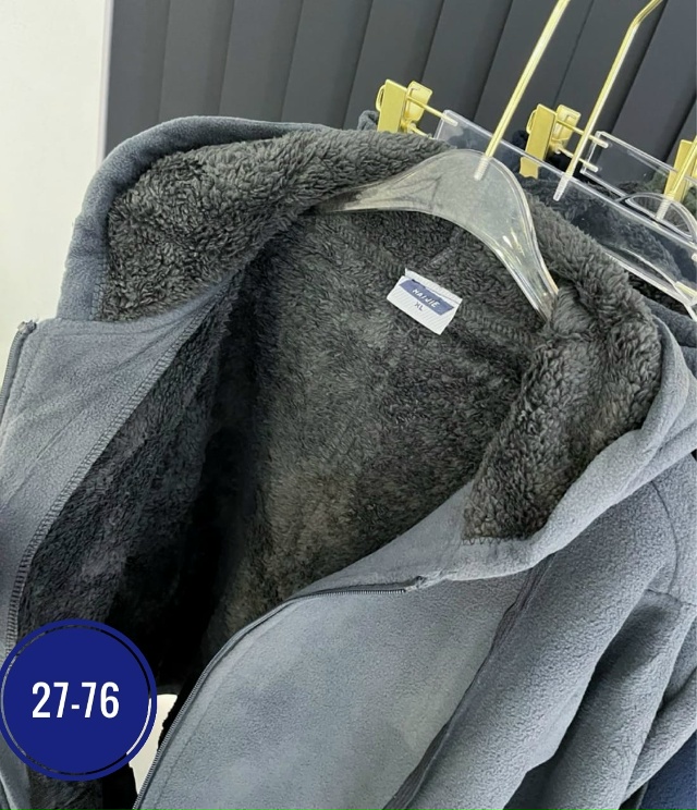 Спортивный костюм 23057981