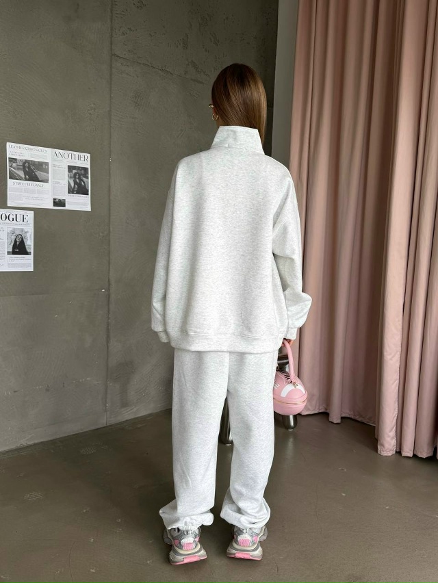 Спортивный костюм 23060846