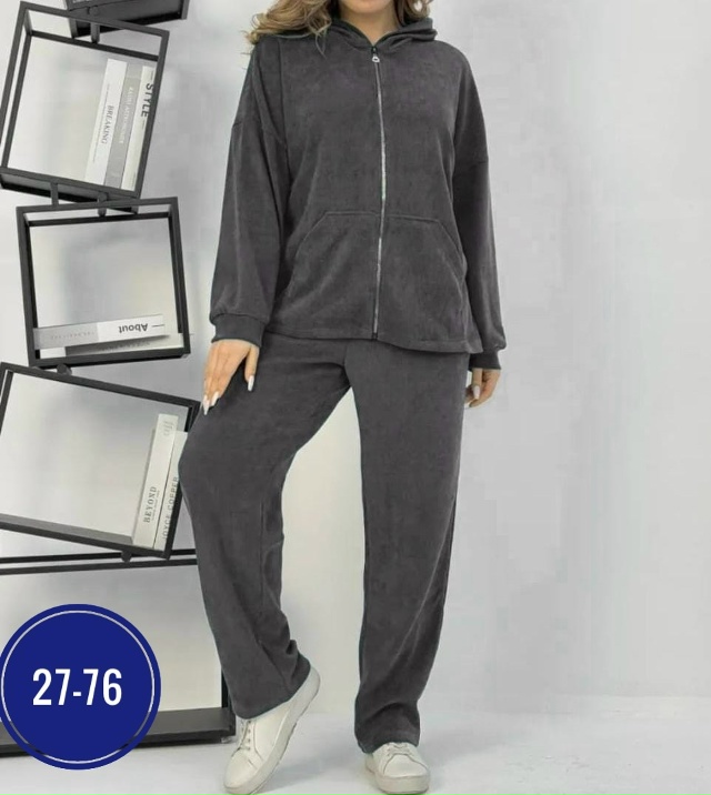 Спортивный костюм 23066979