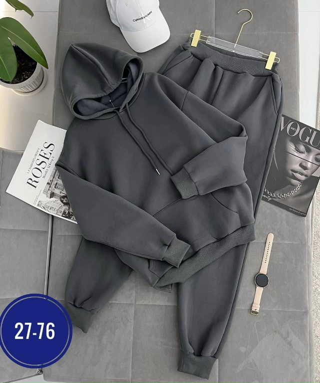 Спортивный костюм 23069501