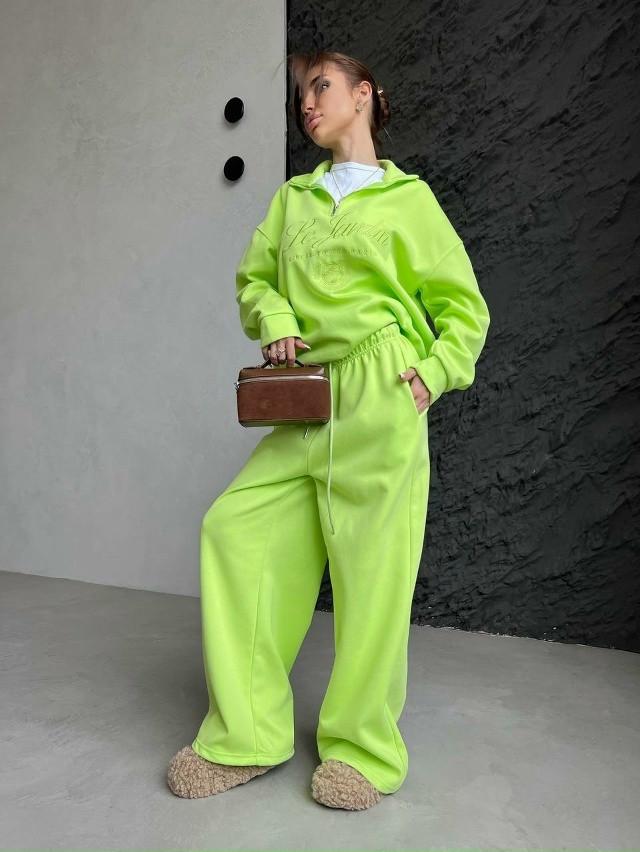 Спортивный костюм 23073062