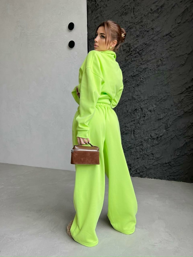 Спортивный костюм 23073062