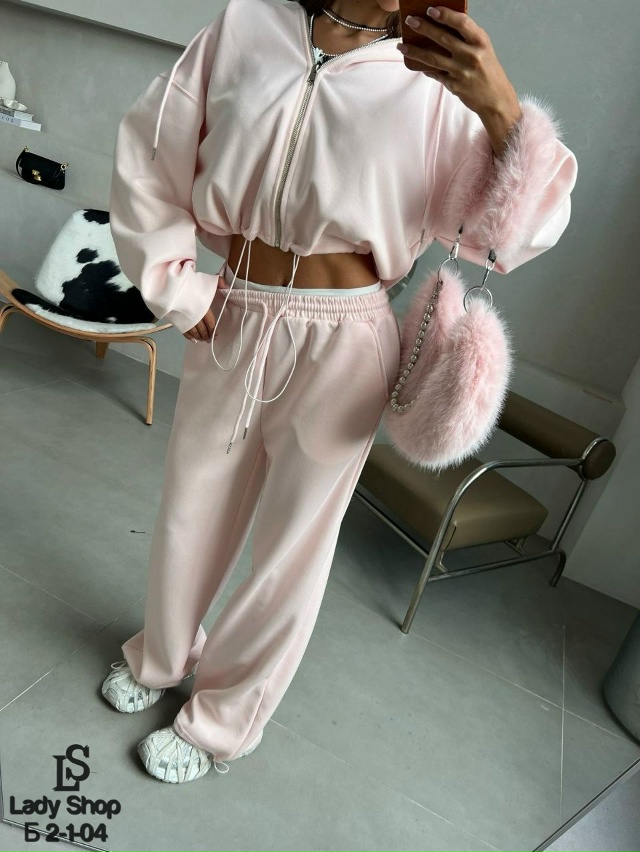 Спортивный костюм 23074220