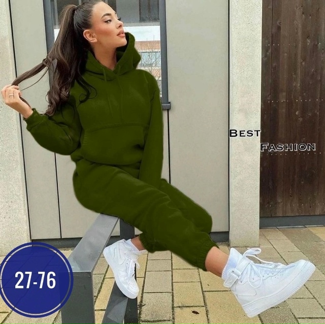 Спортивный костюм 23074139