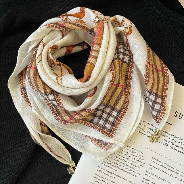 Платок 23074930