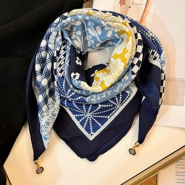 Платок 23074930