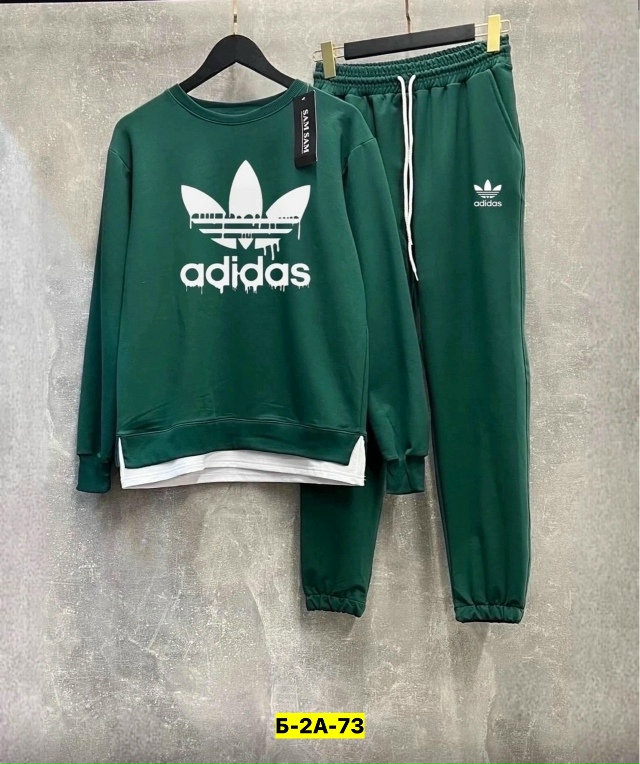 Спортивный костюм 23078995