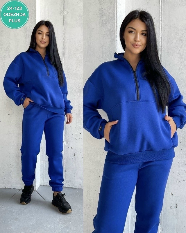 Спортивный костюм 23080938