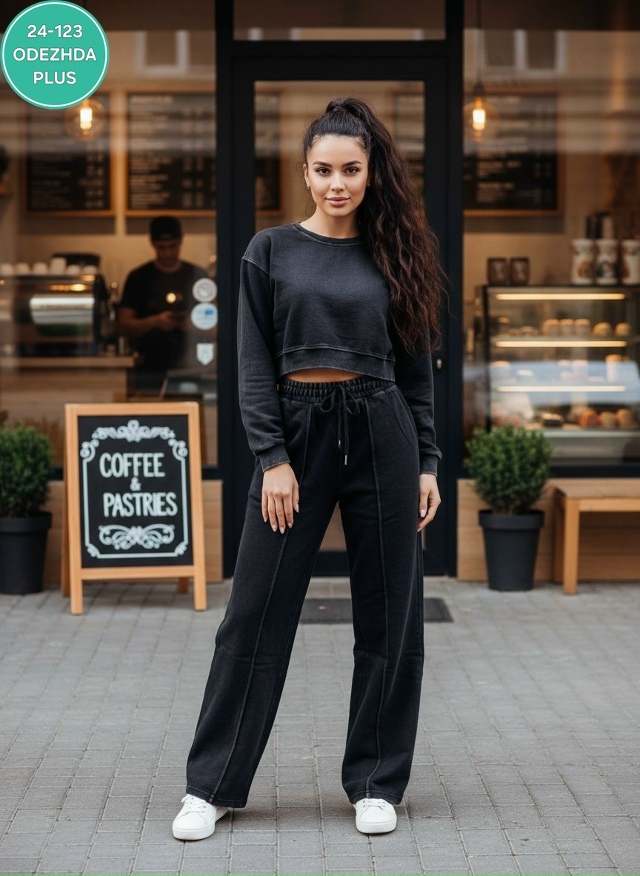 Спортивный костюм 23083128