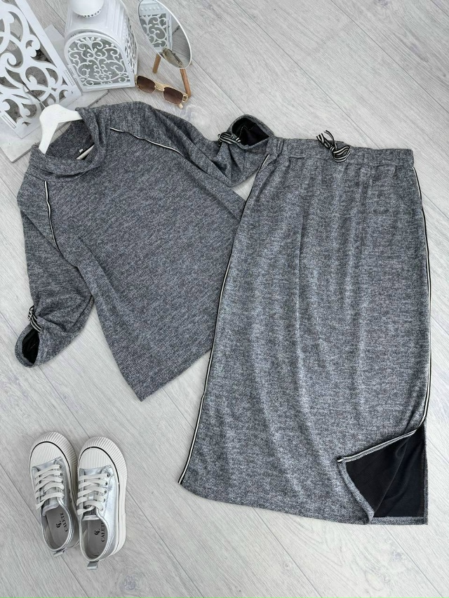 Костюм 23083479