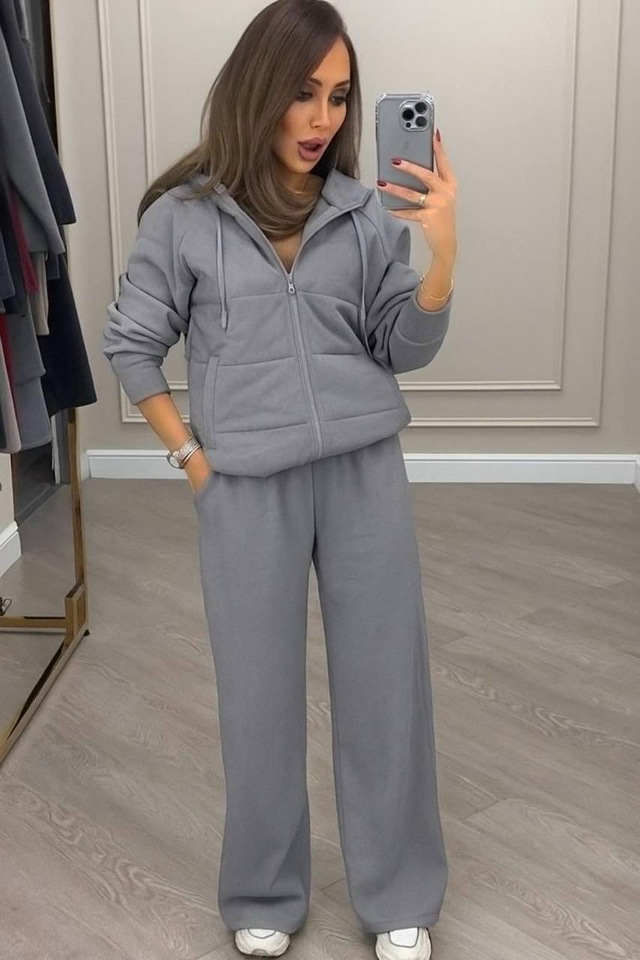 Спортивный костюм 23084745