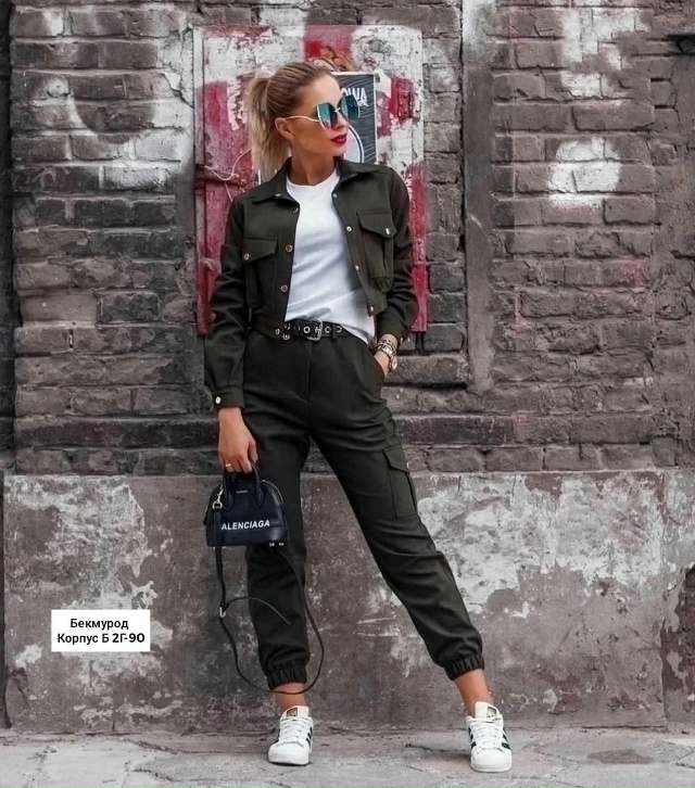 Костюм 23096020