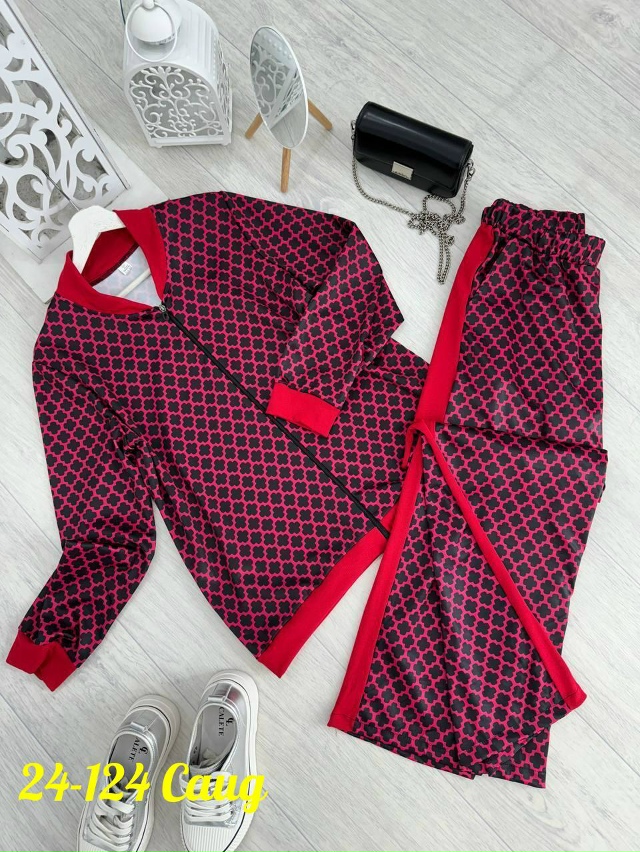 Спортивный костюм 23101700