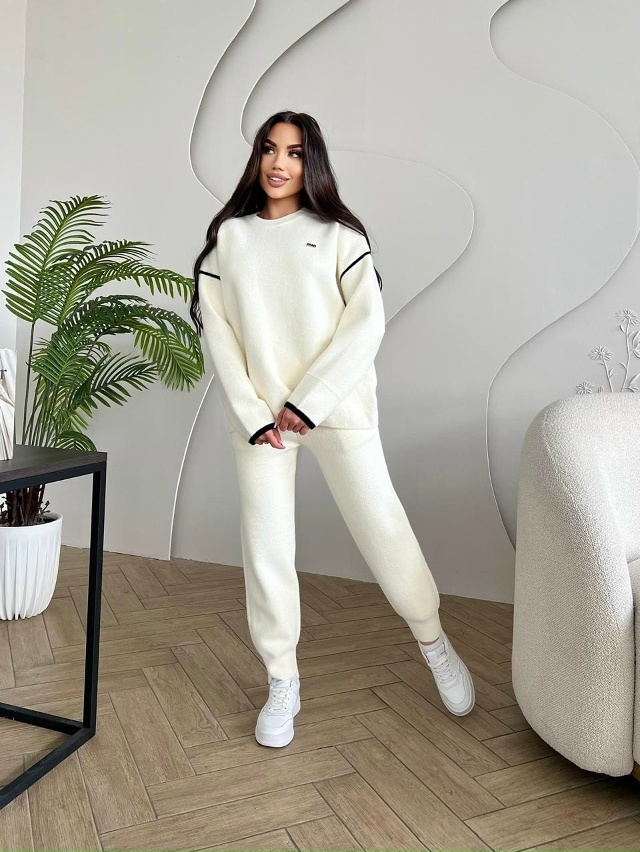 Костюм 23105403