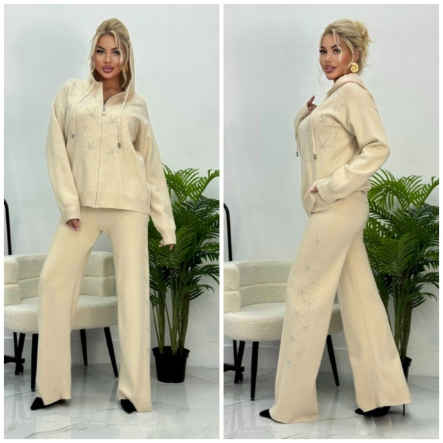 Костюм 23106797