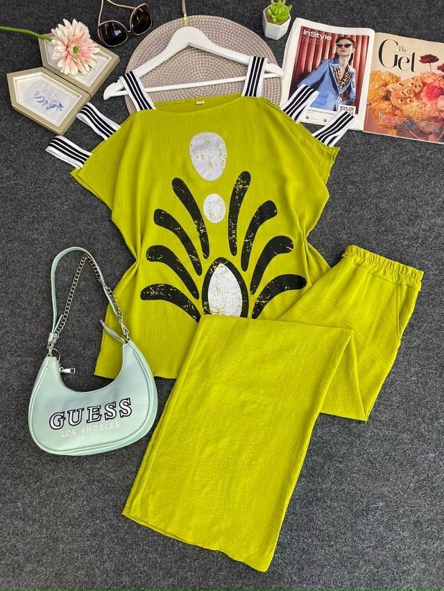 Костюм 23108625