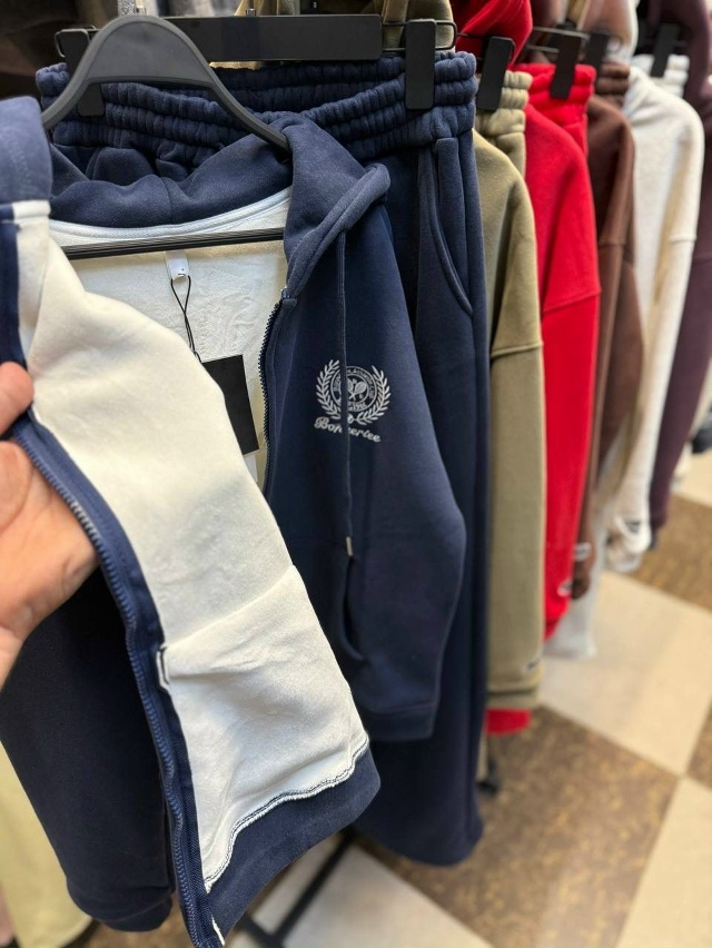 Спортивный костюм 23110647