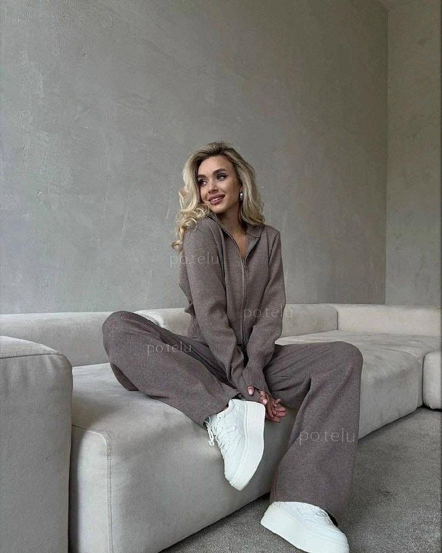 Костюм 23114924