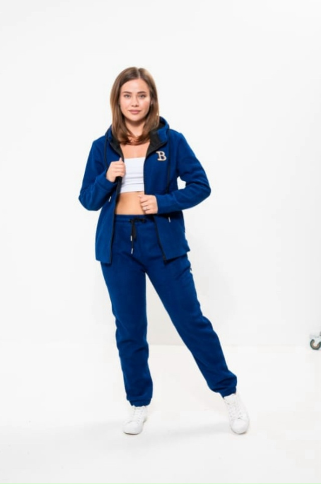 Спортивный костюм 23118416