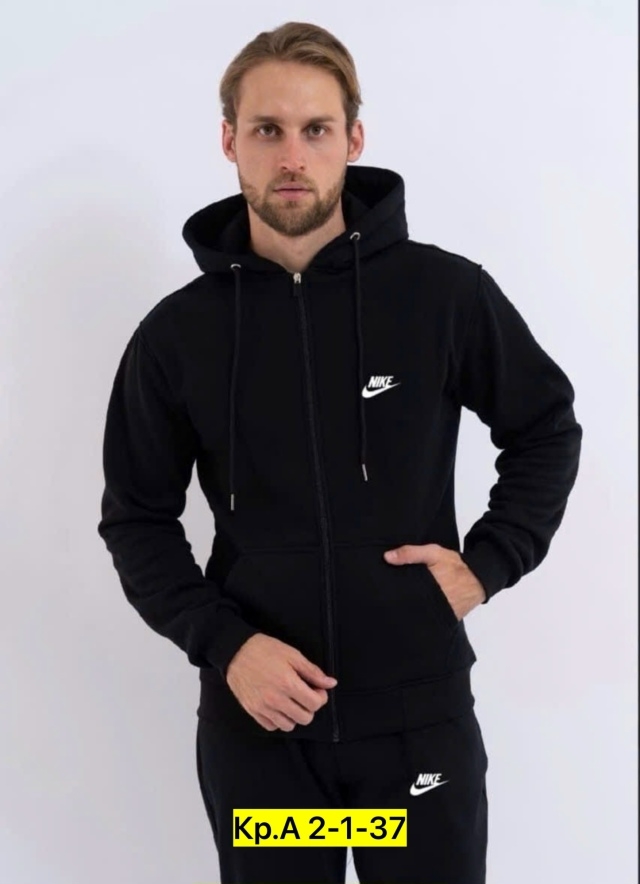 Спортивный костюм 23120240