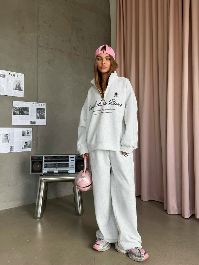 Спортивный костюм 23120958