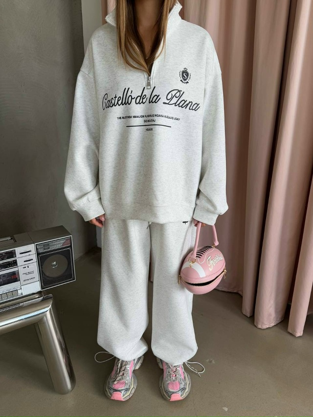 Спортивный костюм 23120958