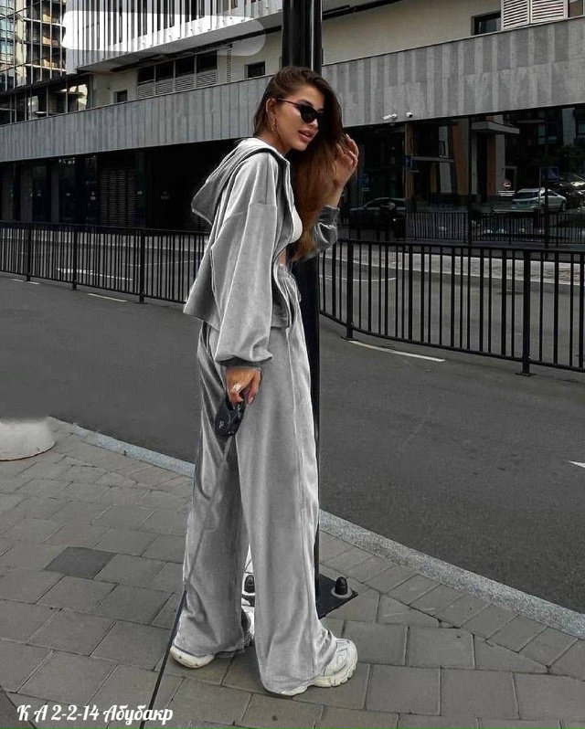 Спортивный костюм 23126846