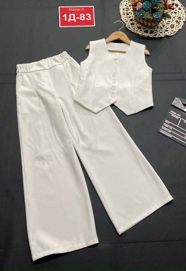 Костюм 23130104