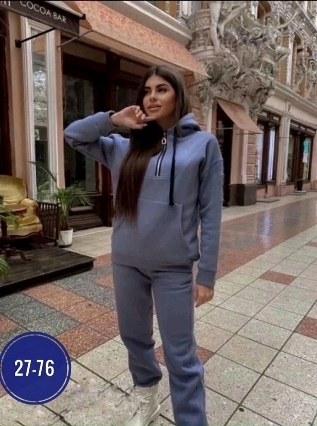 Спортивный костюм 23131345