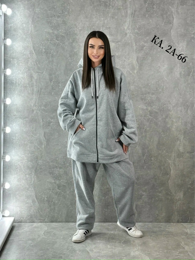 Спортивный костюм 23133233