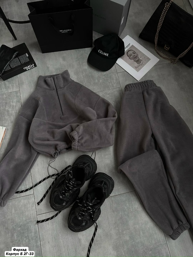 Спортивный костюм 23133412