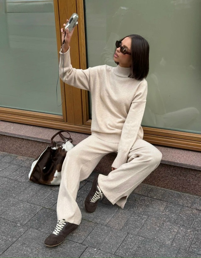 Костюм 23138097