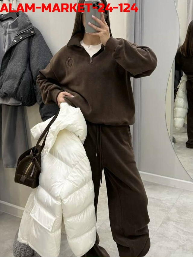 Спортивный костюм 23139320