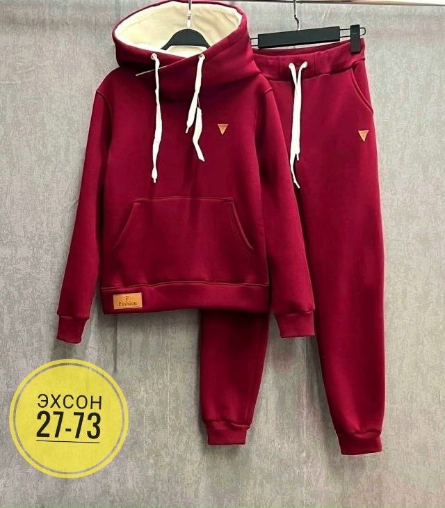 Спортивный костюм 23140392