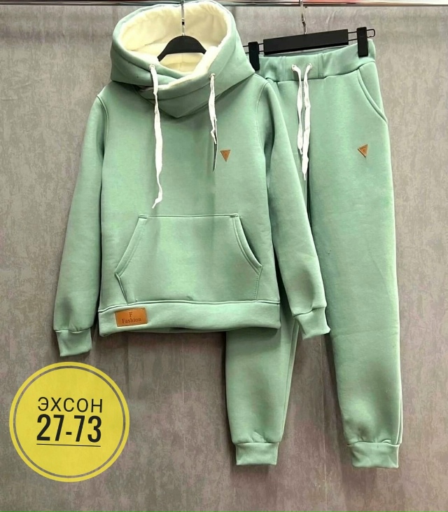 Спортивный костюм 23140392